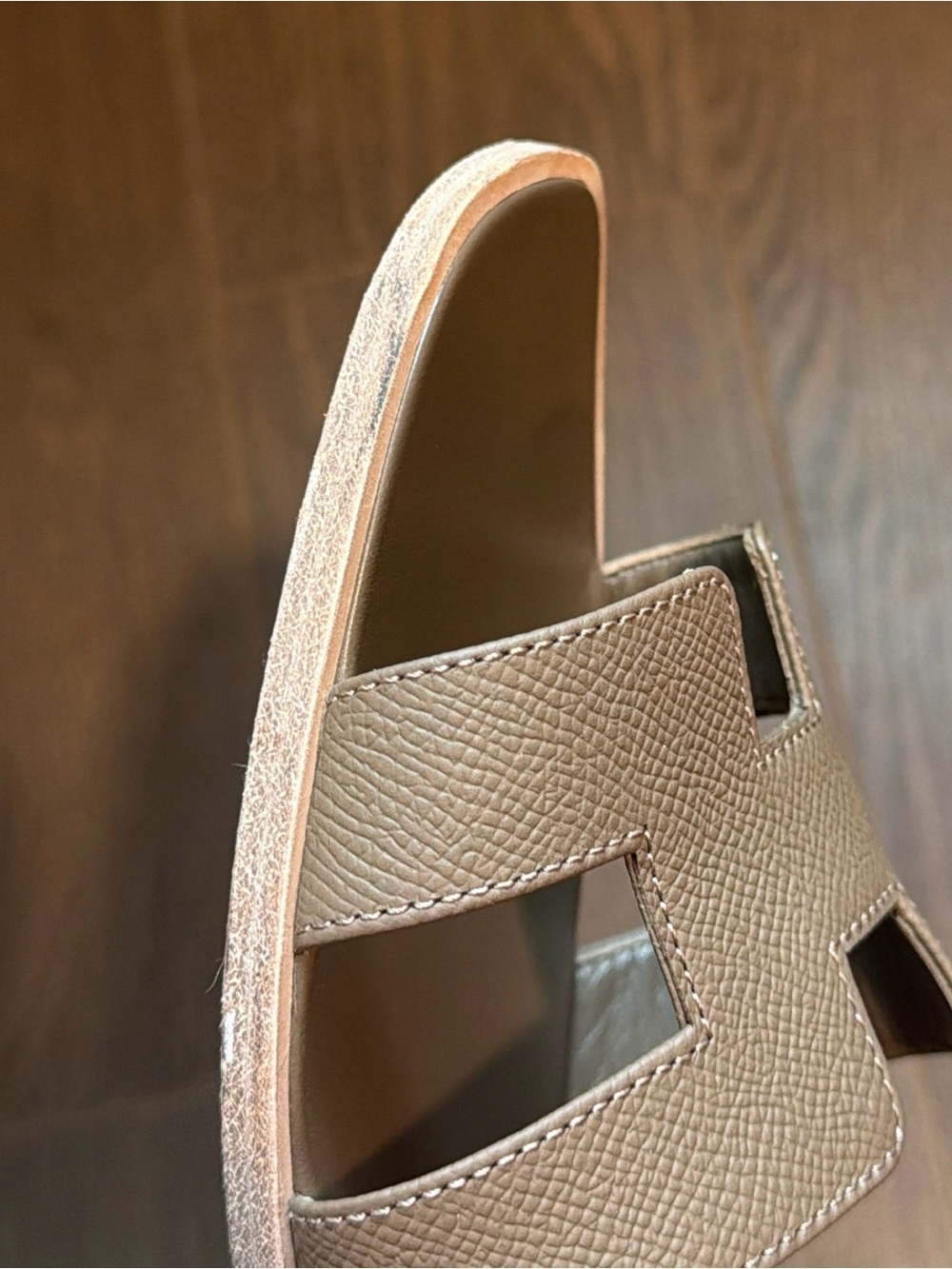 Hermès Oran Sandals, Étoupe, size 39 - Picture 8 of 12